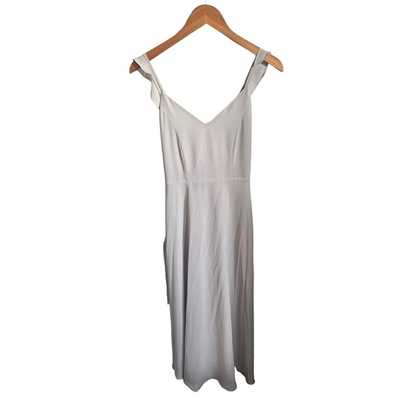 Lulu’s Meteoric Rise Light Grey Angelcore Minimalist Maxi Dress Size Small - Picture 5 of 9